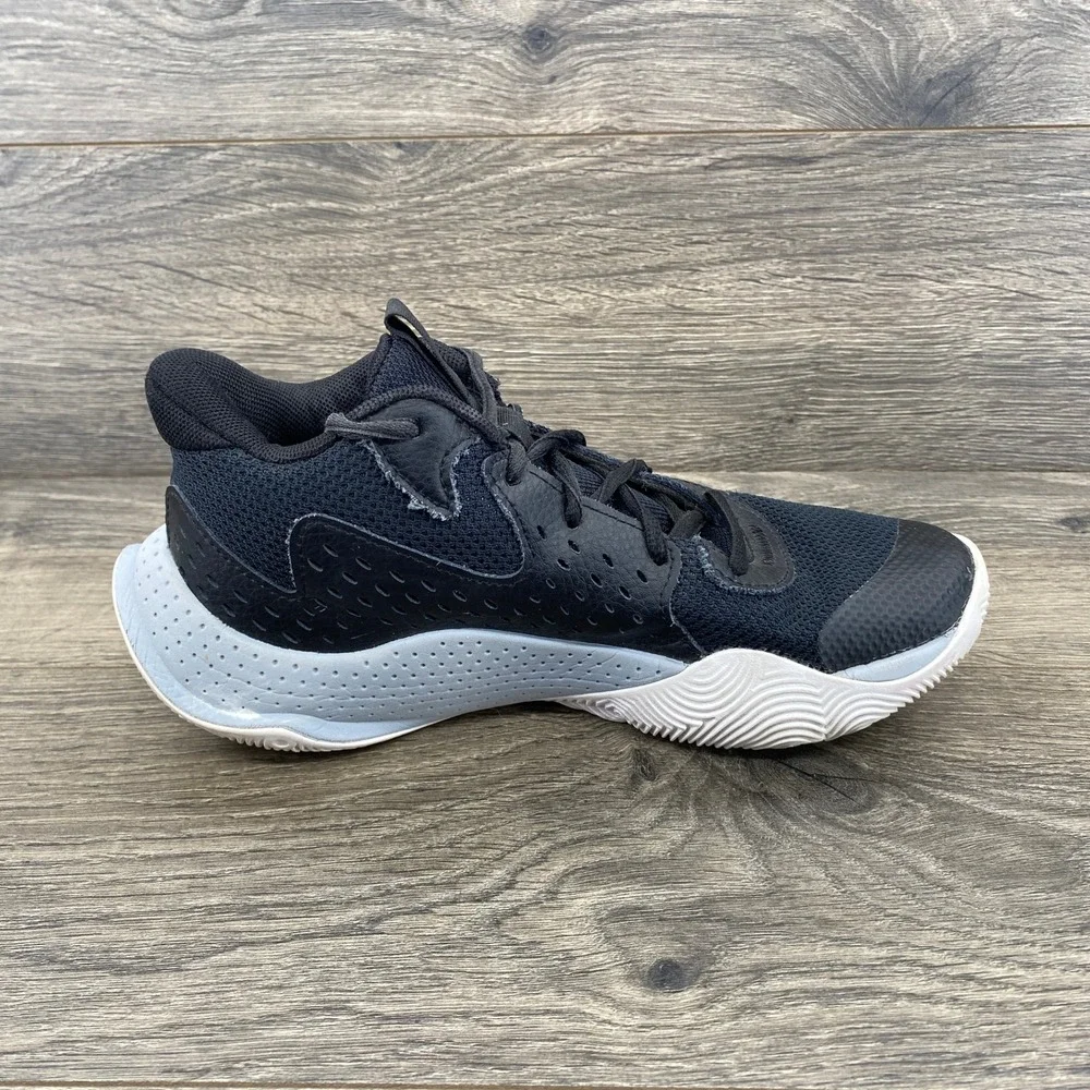 Under Armour Jet '23 Kids Basketball Shoes Size 5Y‎ Black White 3026635